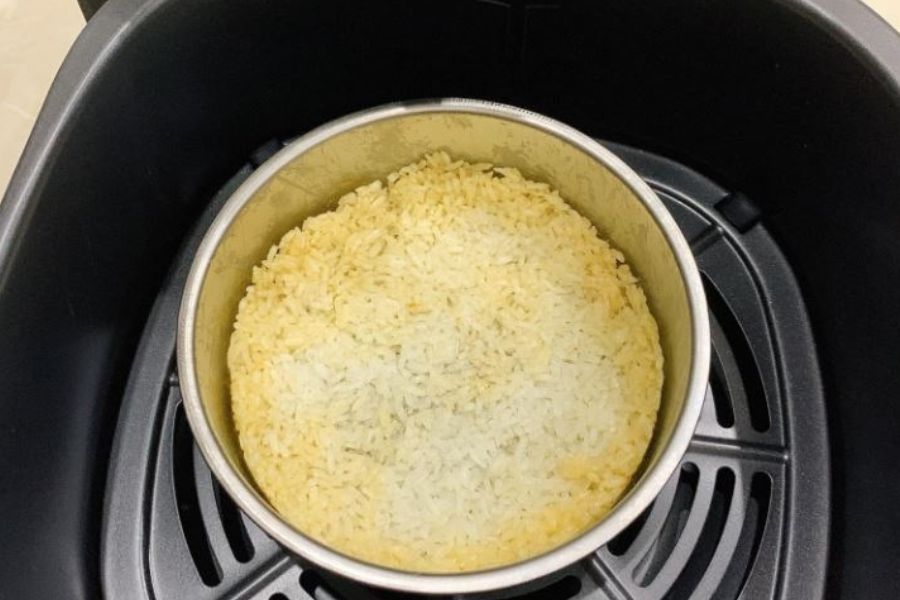 Cách làm cơm cháy bằng nồi chiên không dầu